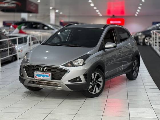 HYUNDAI HB20X 1.6 16V FLEX VISION MANUAL HYUNDAI HB20X 1.6 16V FLEX VISION MANUAL